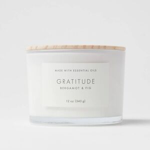 12 oz. Threshold Gratitude Bergamot & Fig Candle - NWT